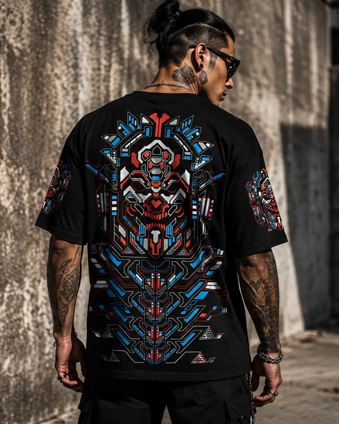 Cyberpunk Skull | UV Light Reactive & Glow In Dark | Oversized T