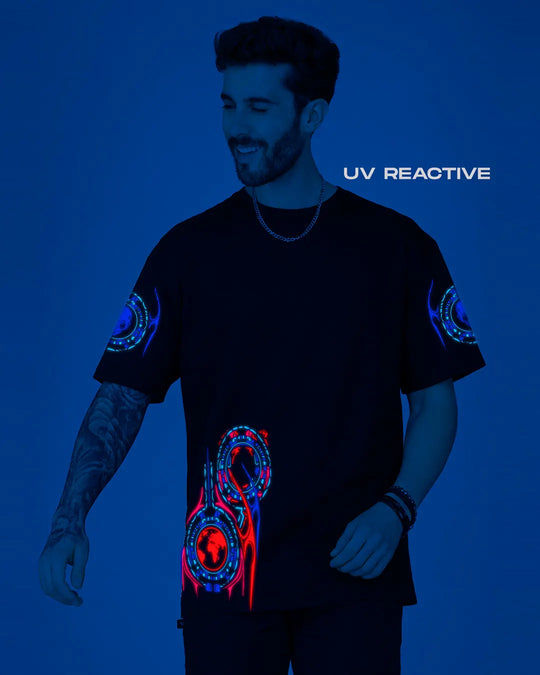 Alien Lab | UV Light Reactive | Oversized Cotton T-Shirt