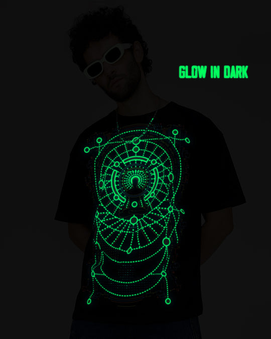 Maan Meditatie | UV-licht reactief &amp; Glow In Dark | Oversized T-shirt 
