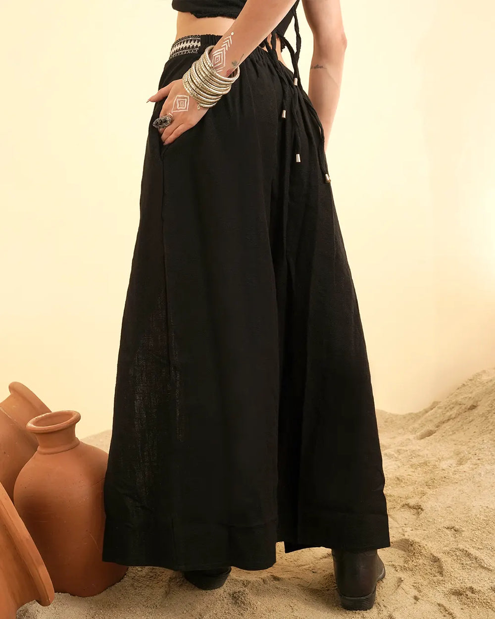 Kaalika Free Alba Flow Black Skirt