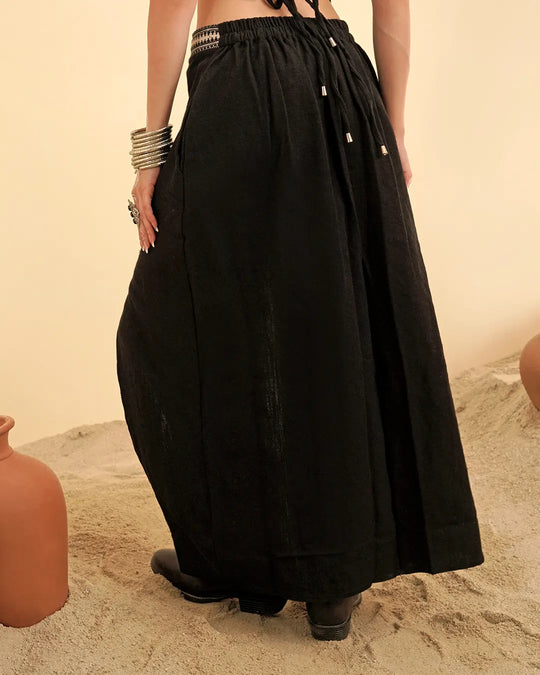 Kaalika Free Alba Flow Black Skirt