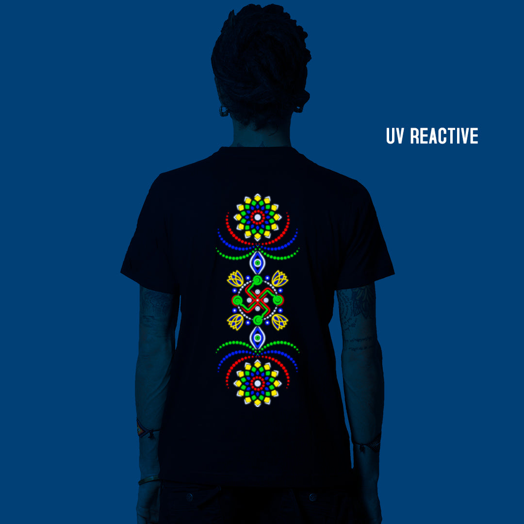 Cyber ​​Ganesha 0.1 UV-licht reactief &amp; Glow in the Dark T-shirt